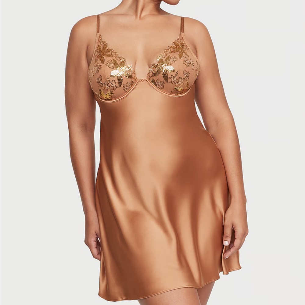 VICTORIA'S SECRET Gold Sequined Ziggy Glam Floral Embroidery Underwire Slip